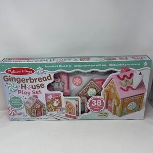 MELISSA & DOUG PINK WOODEN GINGERBREAD HOUSE REUSABLE PLAY SET CHRISTMAS TOY
